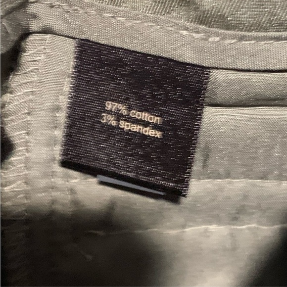 The Limited Drew Fit Shorts Green 0 NWT - Picture 7 of 13